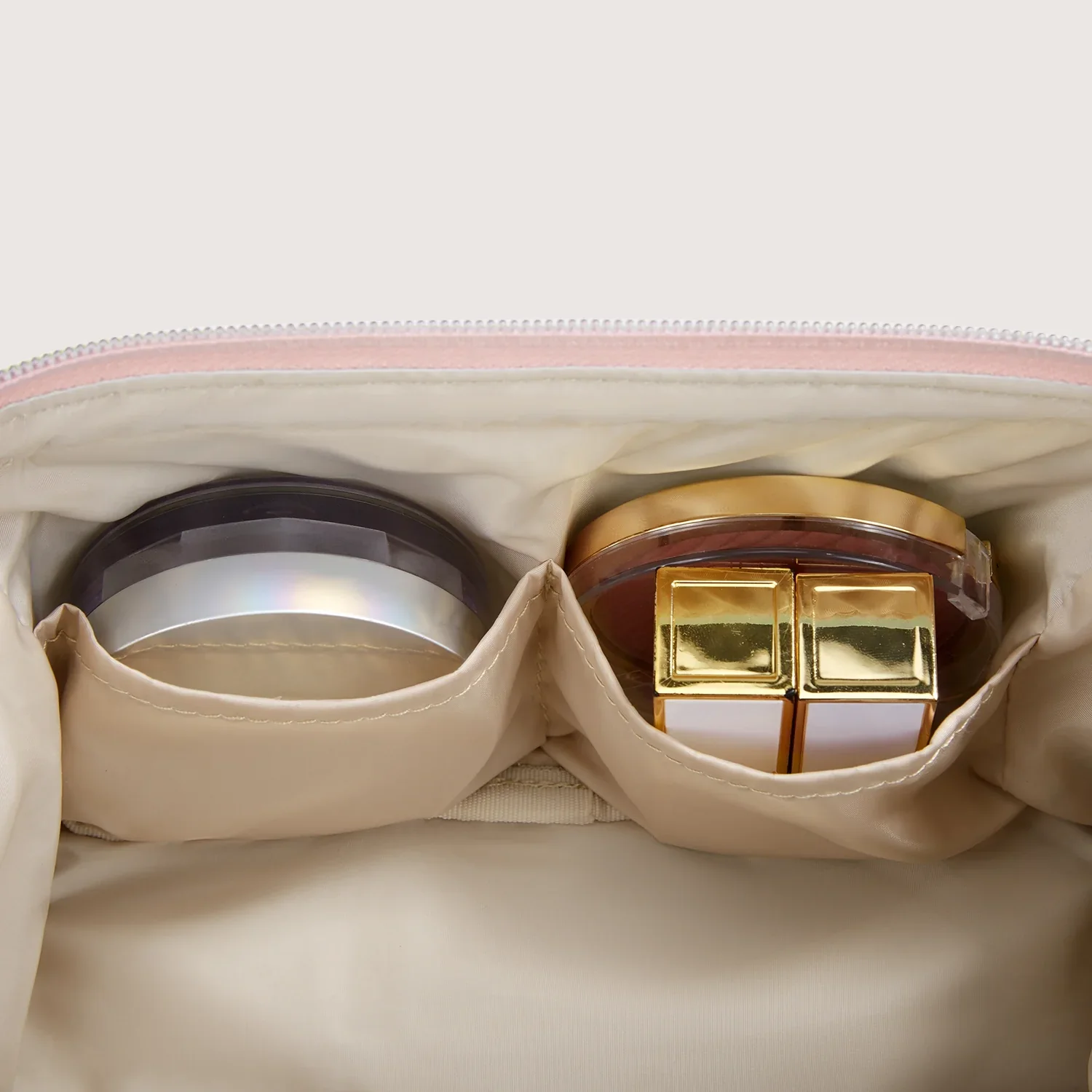 Bagsmart Puffy Makeup Bag - Image 10