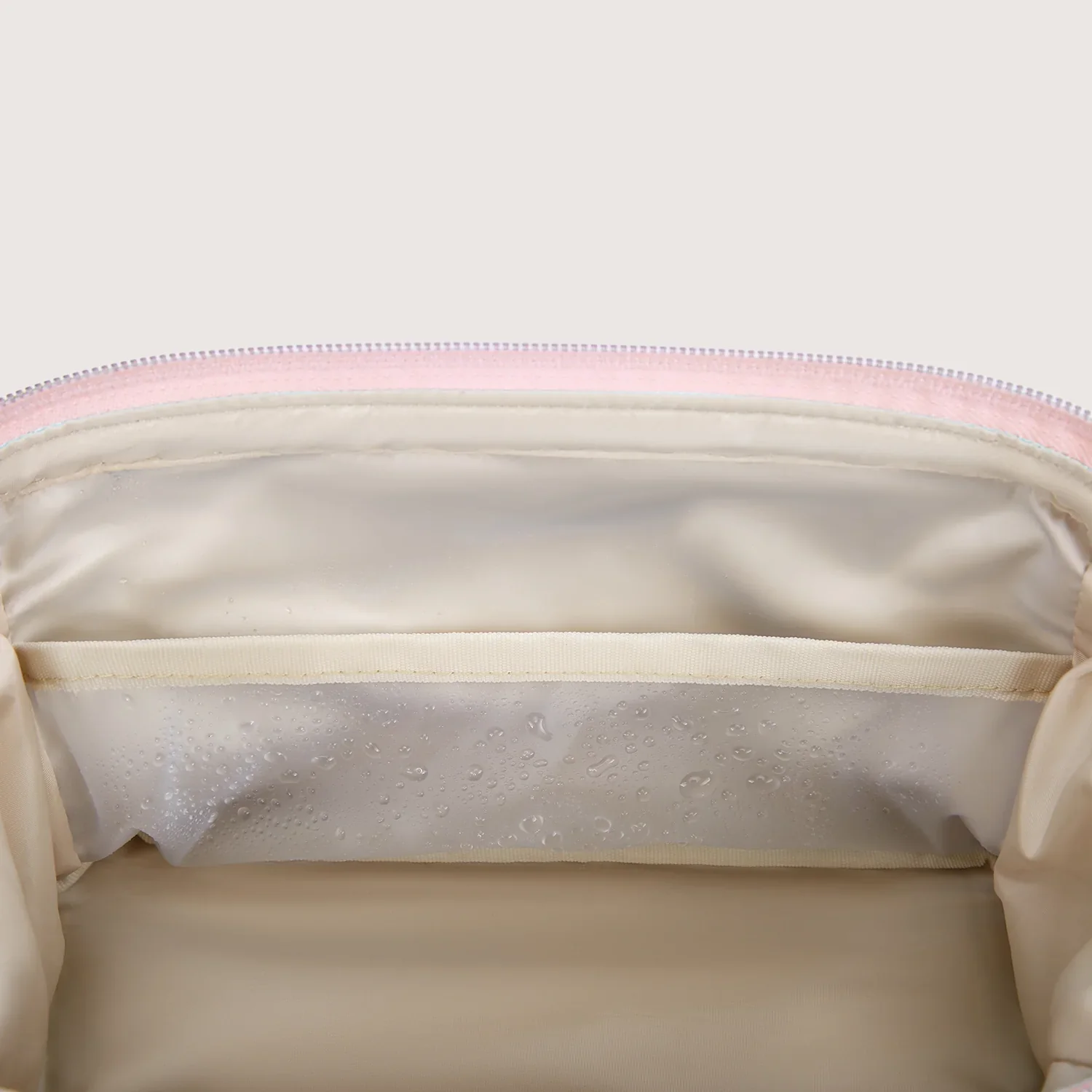 Bagsmart Puffy Makeup Bag - Image 9