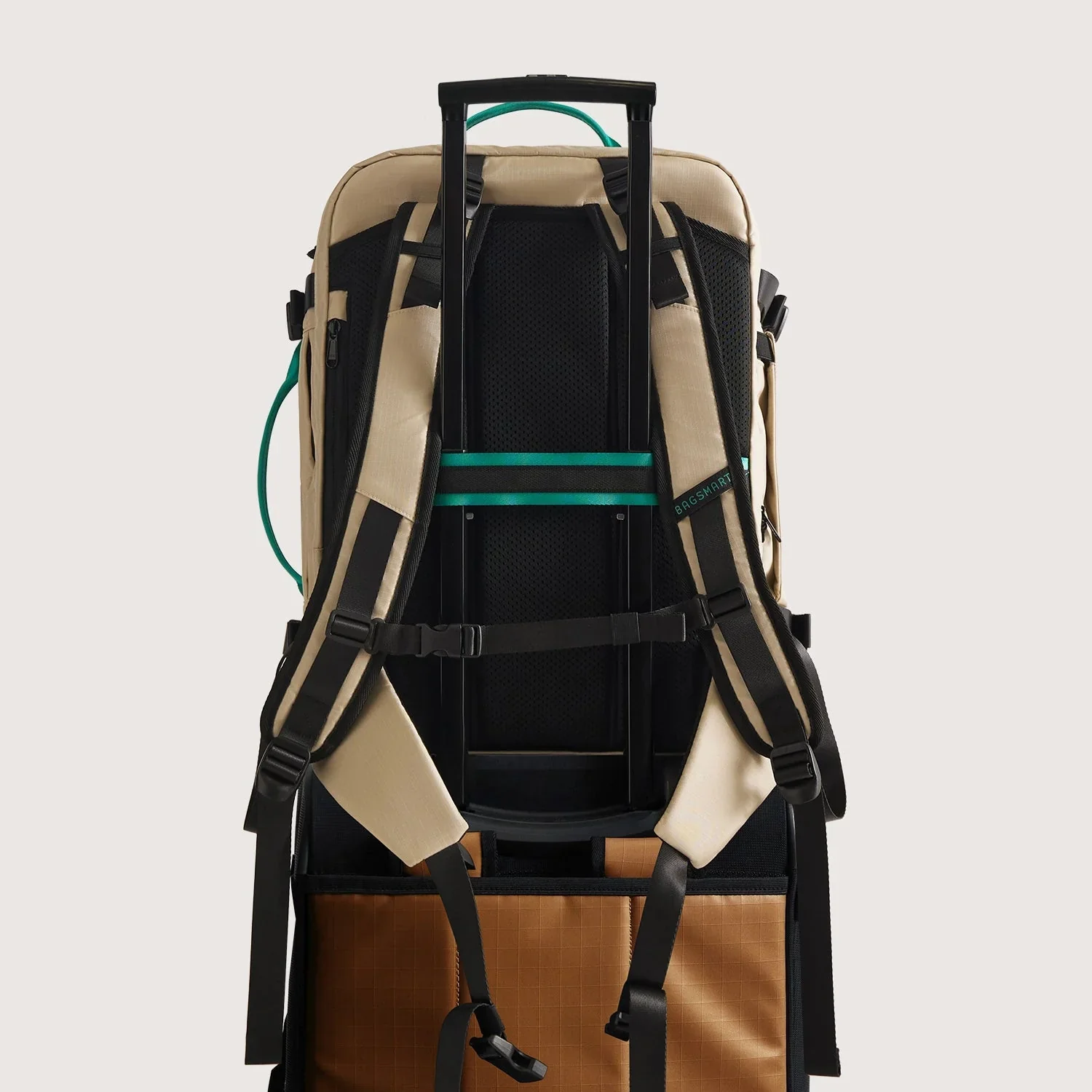 Blast Pro 43L Rucksack mit Rollen aus TPU - Image 35
