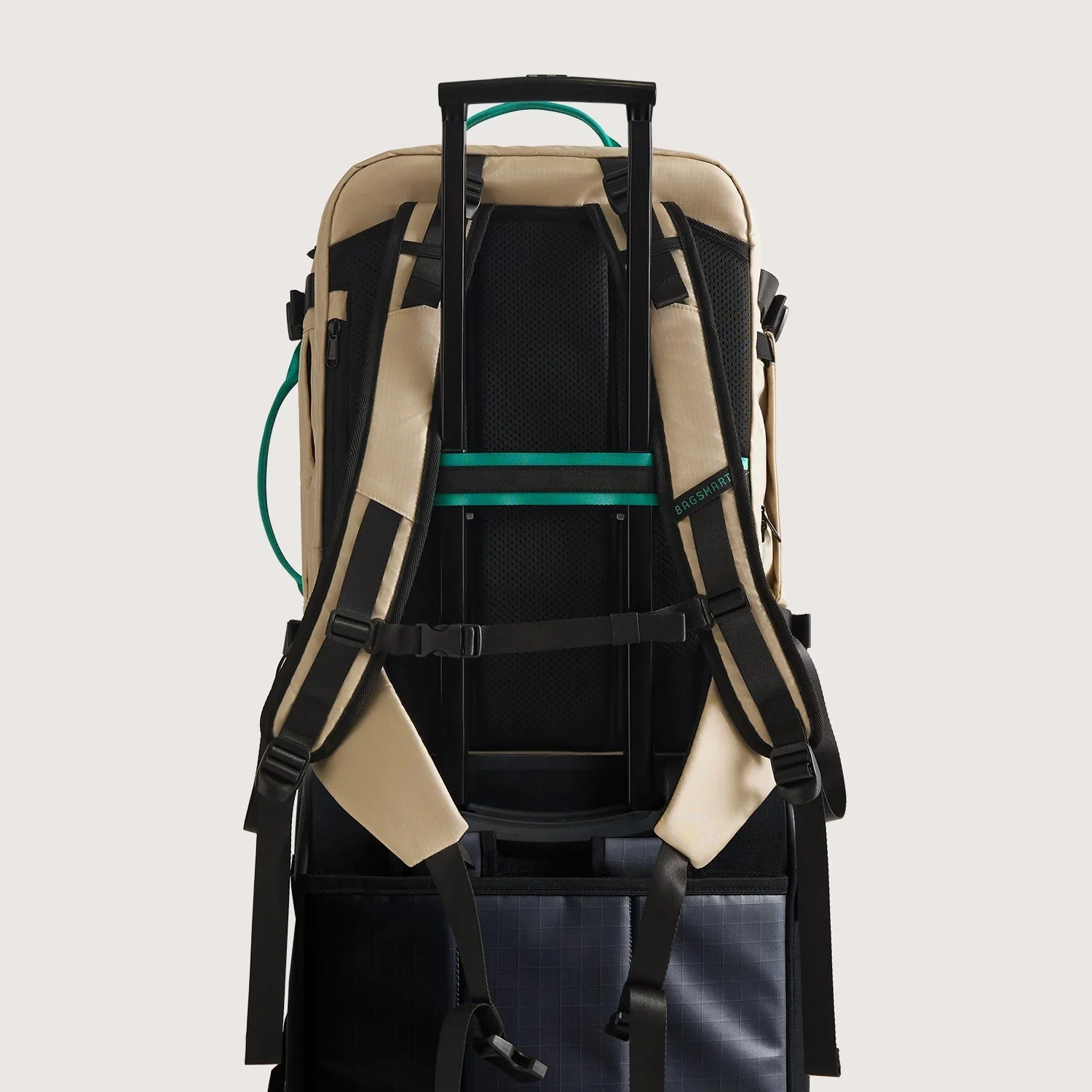 Blast Pro 43L Rucksack mit Rollen aus TPU - Image 51