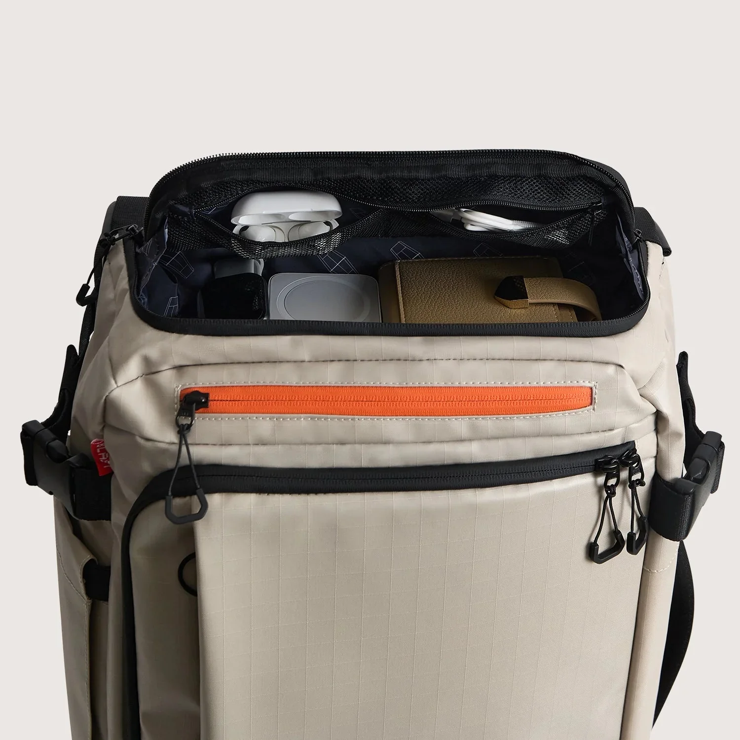 Blast Pro 43L Rucksack mit Rollen aus TPU - Image 8