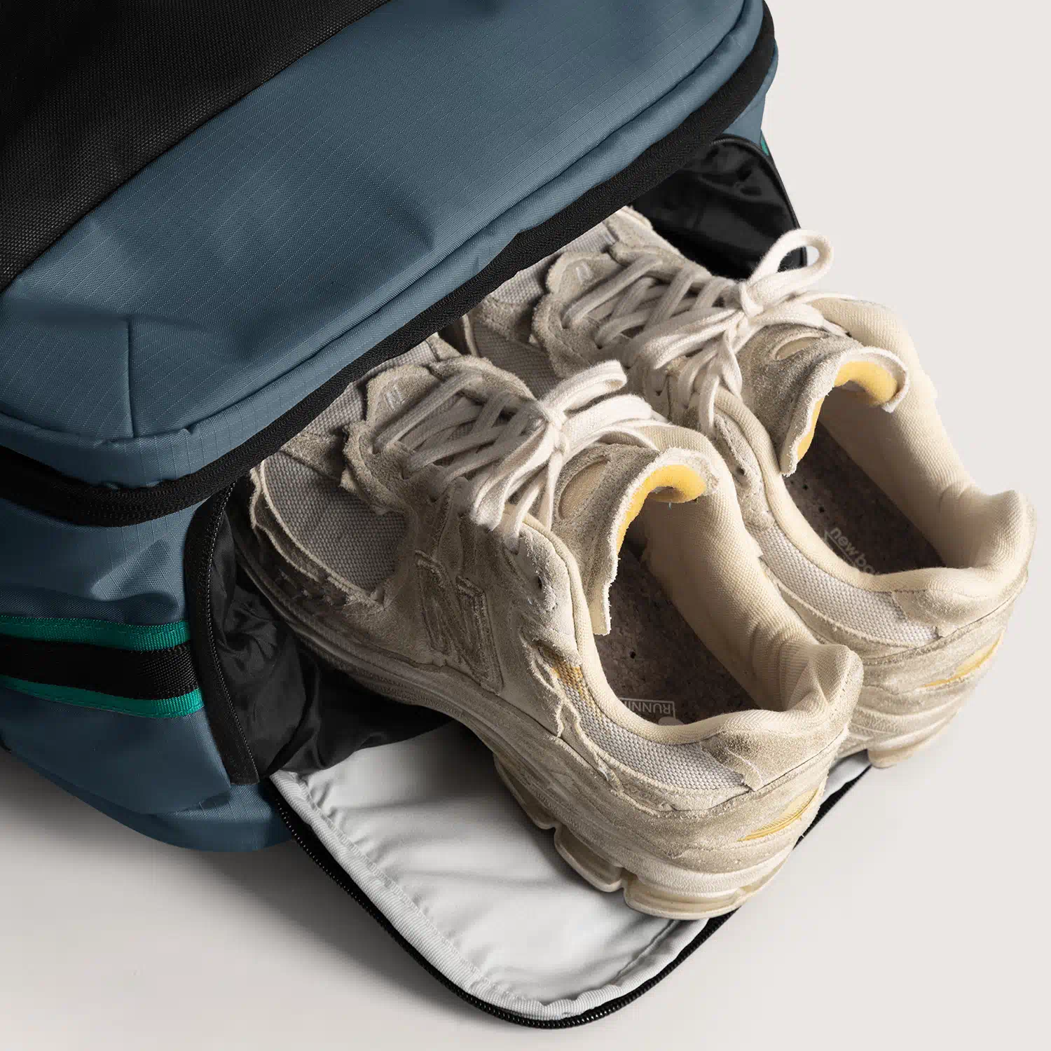 Blast Pro 40L Reiserucksack - Image 33