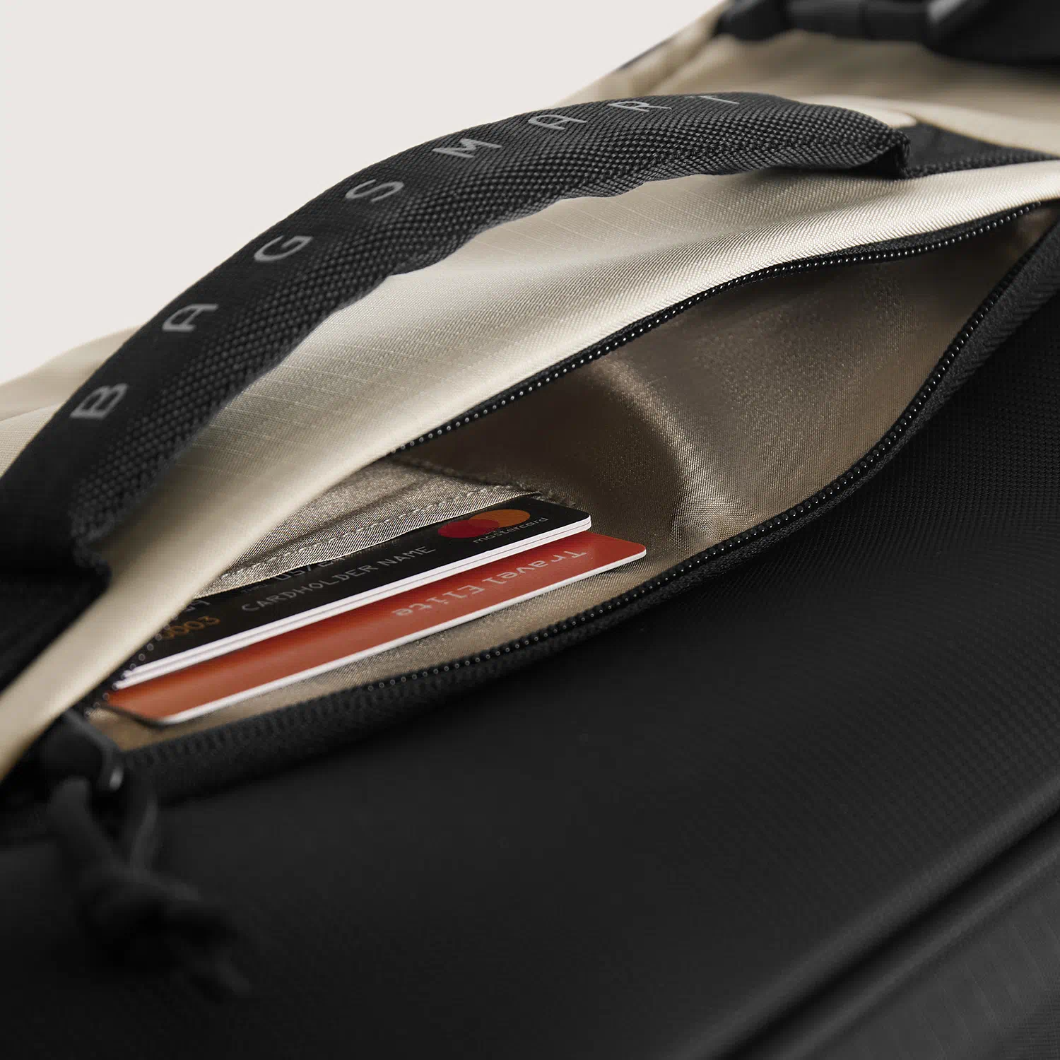 Blast 43L Rucksack mit Rollen - Image 15