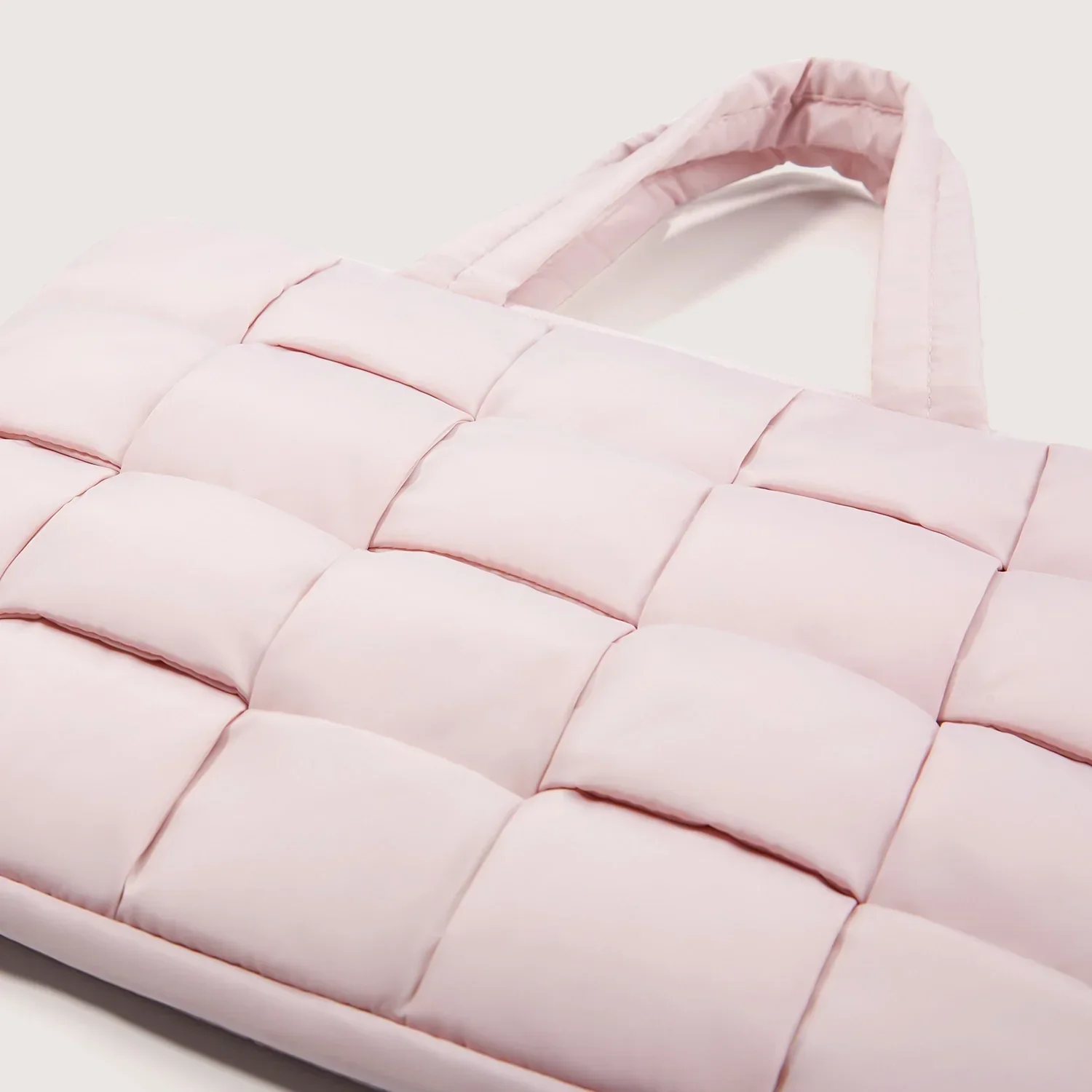 Bubble 15.6" Laptop Sleeve - Image 11