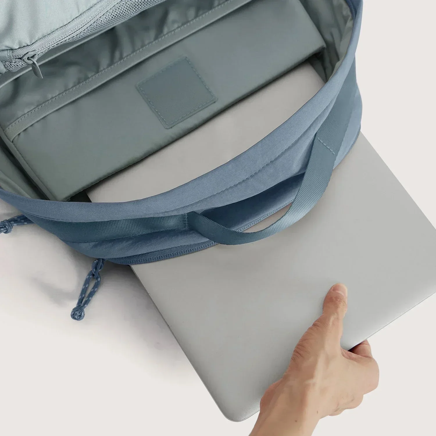 Crush 18L Rucksack - Image 25