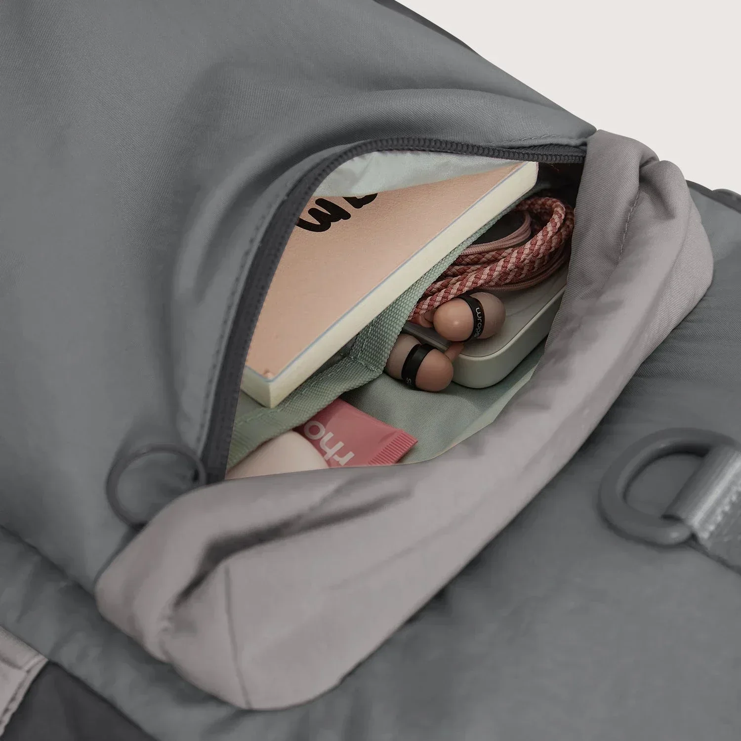 Crush 18L Rucksack - Image 42