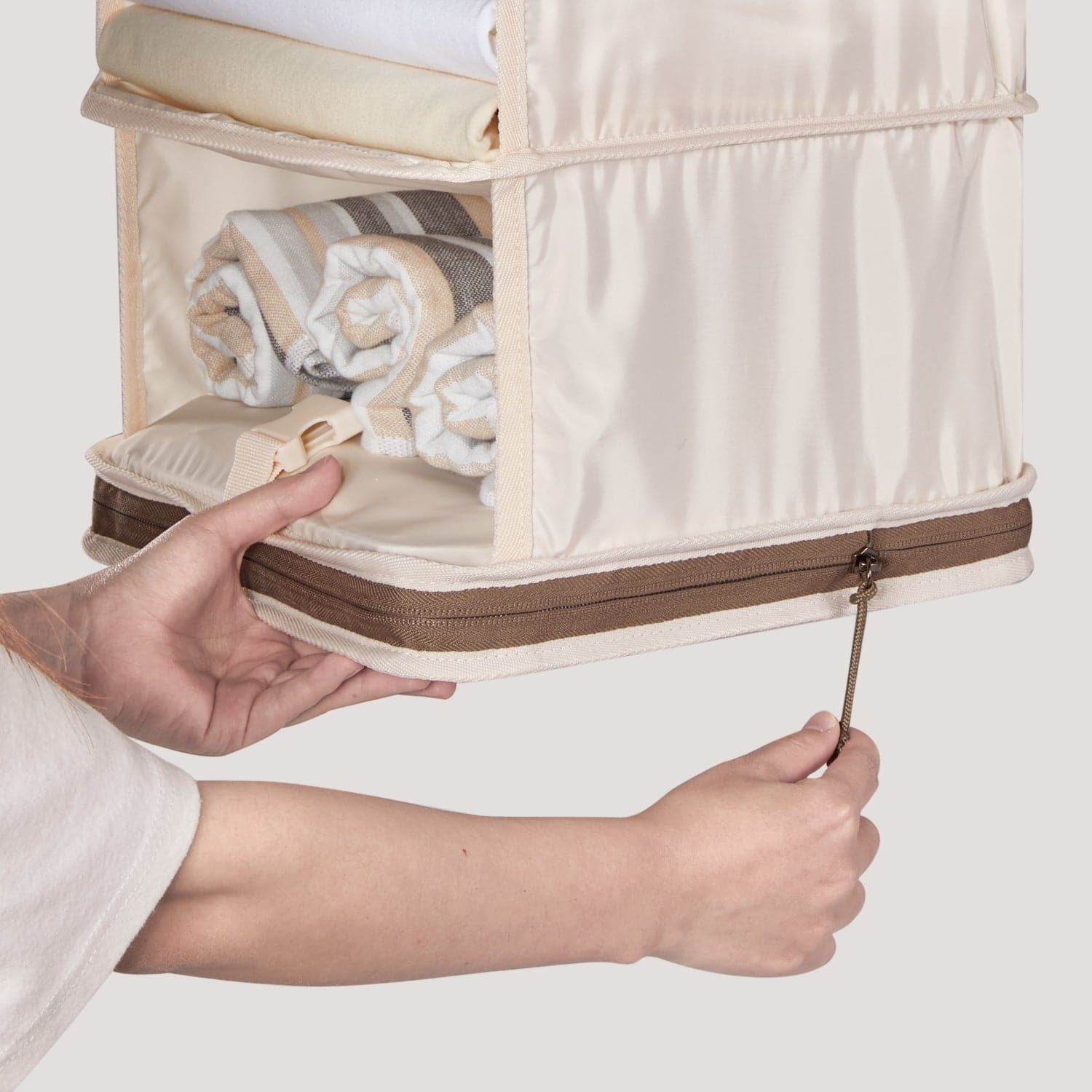 Hanging Foldable Compression Packing Cubes - Image 7