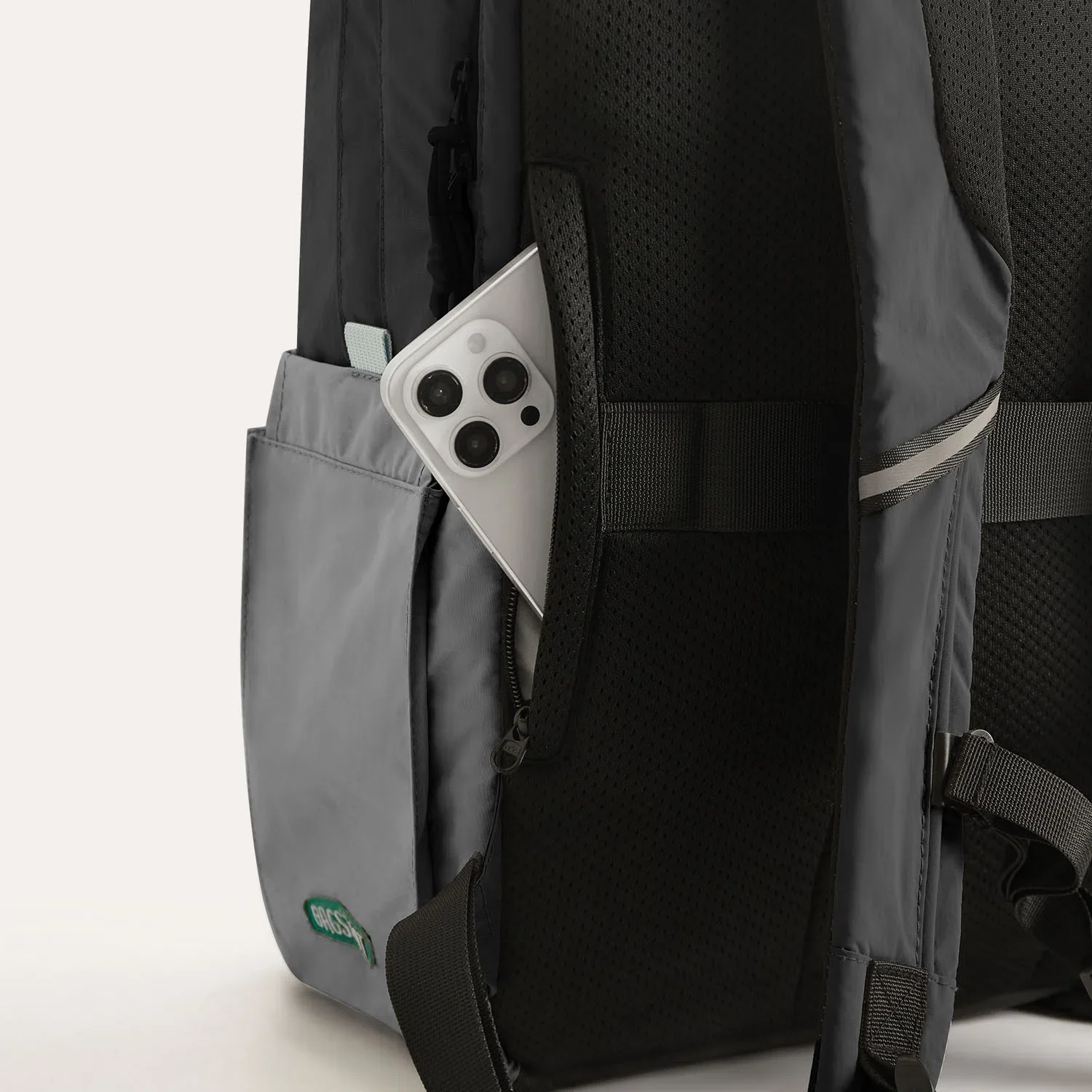Paz 28L Backpack - Image 33