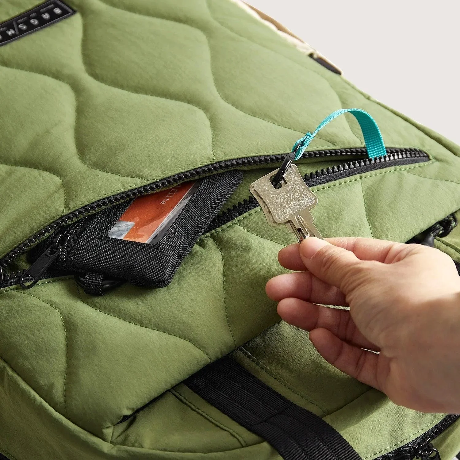 Paz 23L Rucksack - Image 6