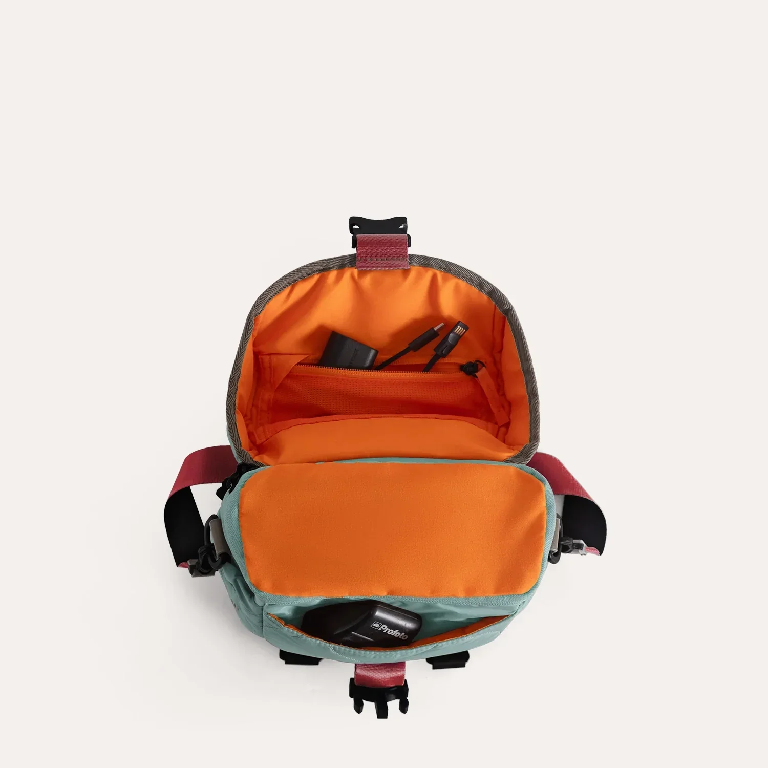 Paz 4L Camera Sling - Image 14