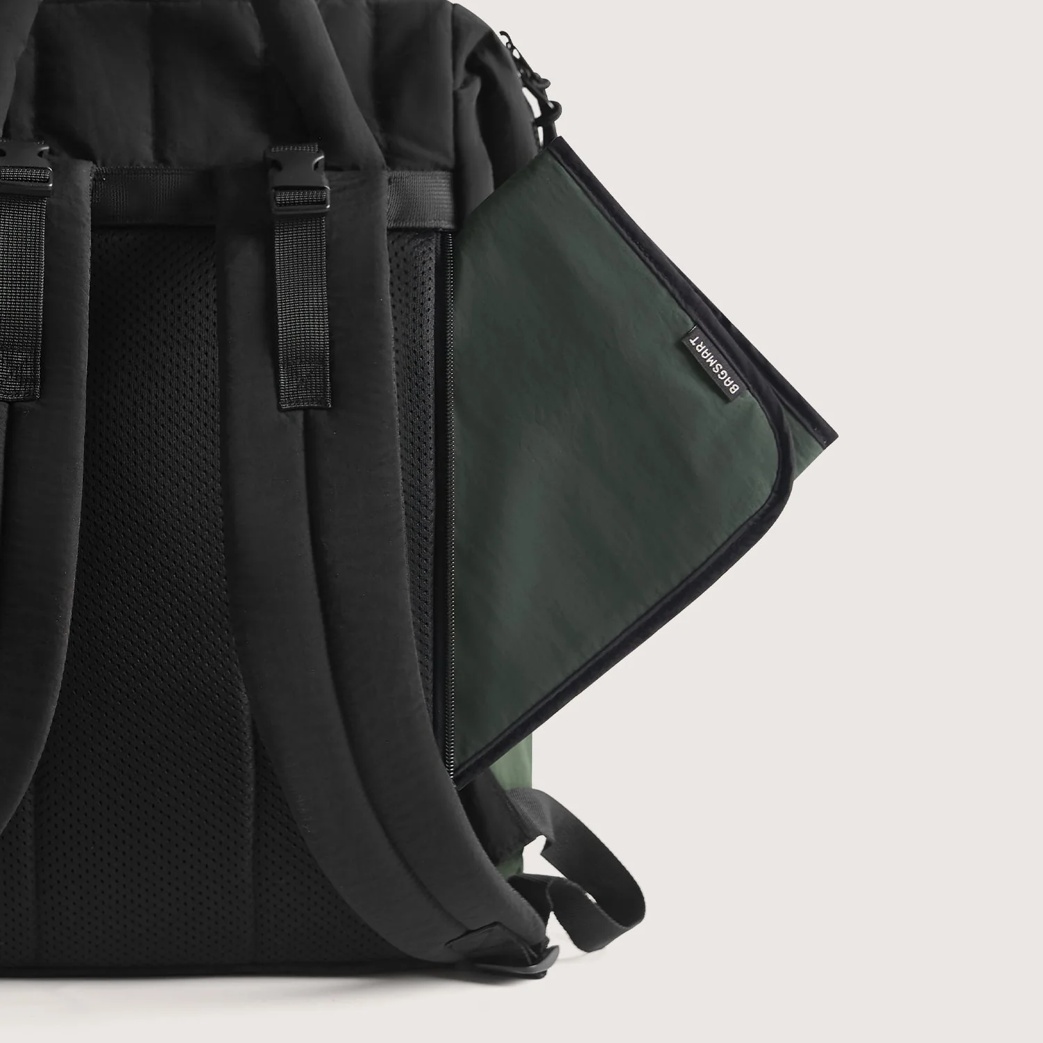 Paz 25L Diaper Backpack - Image 60