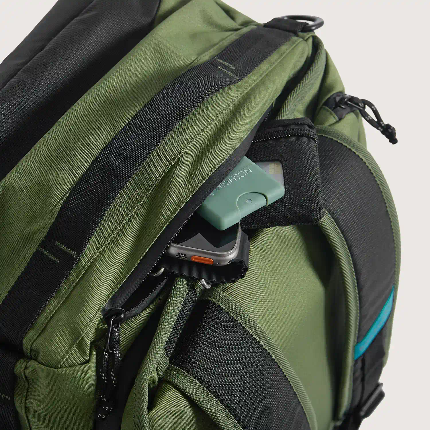 Paz 43L Carry On Travel Duffle Backpack - Image 15