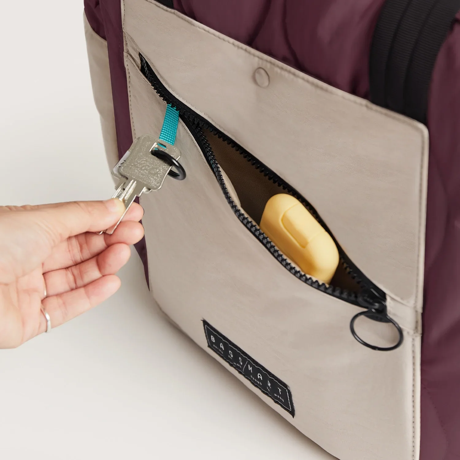 Paz 23L Tote - Image 65