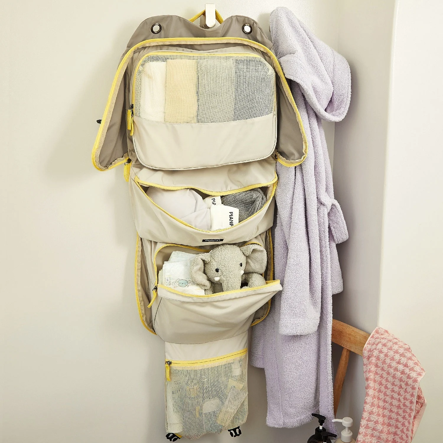 Travel Ease 4-in-1 Family Travel Packing Cubes - Image 4