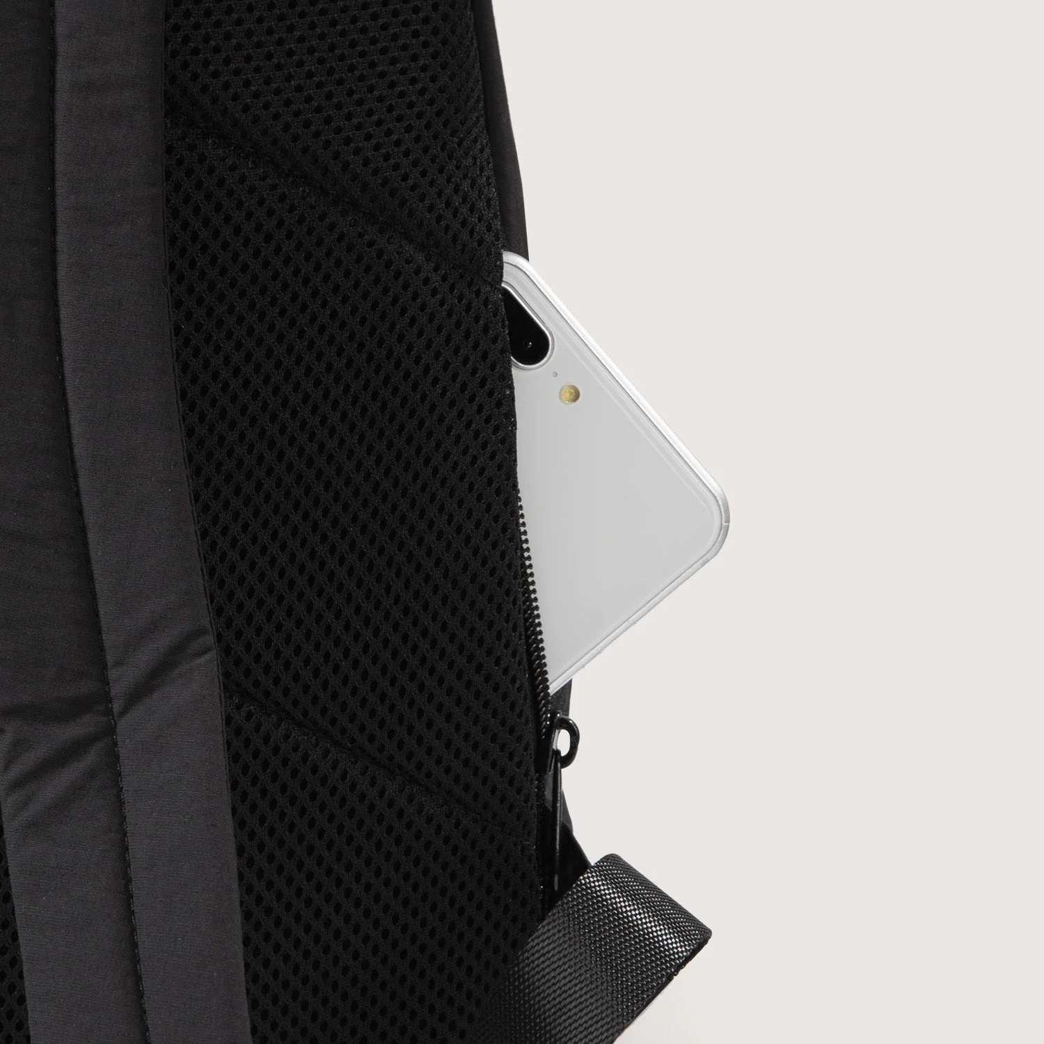 Zoraesque Featherlight Rucksack für 13" Laptop - Image 33